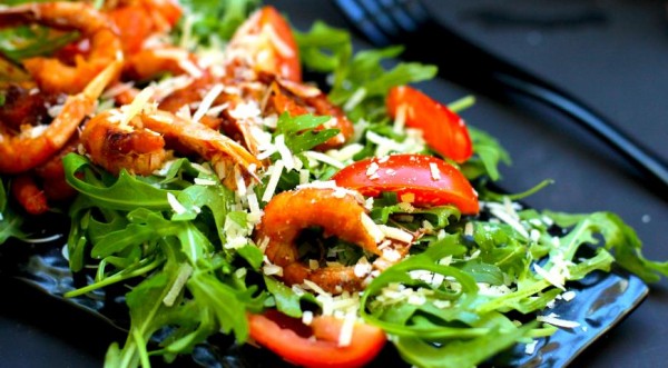 Новогодний салат с креветками, пошаговый рецепт с фото от автора Елена Некрасова Новогодний салат с креветками, пошаговый рецепт с фото от автора Елена Некрасова