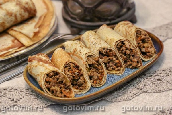 Блины с начинкой из мяса и печени