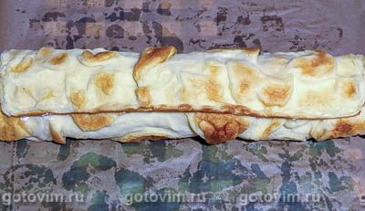 Рулет из блинного теста со сливочной начинкой