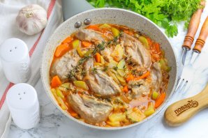 Язычки ягненка в овощном соусе Язычки ягненка в овощном соусе