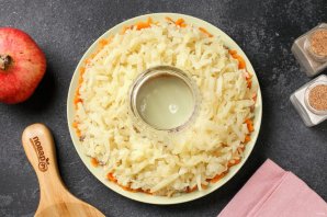 Салат "Гранатовый браслет" с говядиной Салат "Гранатовый браслет" с говядиной