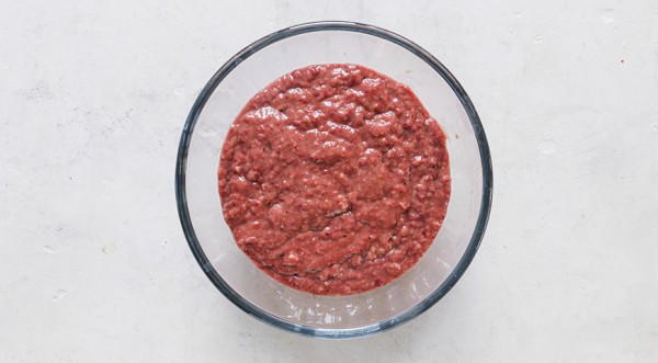 Печеночные оладьи из куриной печени, пошаговый рецепт с фото на 335 ккал Печеночные оладьи из куриной печени, пошаговый рецепт с фото на 335 ккал