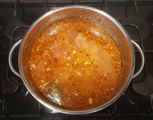 Суп с курицей и нутом Суп с курицей и нутом