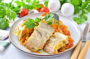 Скумбрия в мультиварке с овощами Скумбрия в мультиварке с овощами