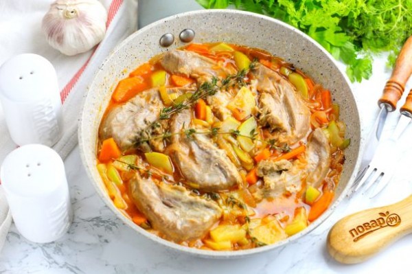 Язычки ягненка в овощном соусе Язычки ягненка в овощном соусе