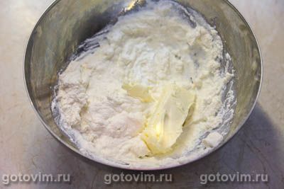 Заварной рулет с красной икрой и сырным кремом Заварной рулет с красной икрой и сырным кремом