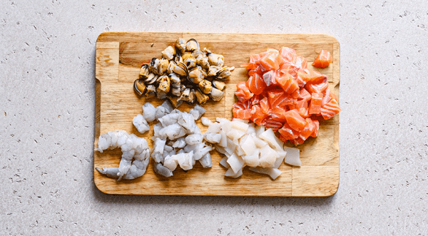 Кокиль из морепродуктов, пошаговый рецепт с фото Кокиль из морепродуктов, пошаговый рецепт с фото