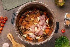 Плов с грибами и курицей в мультиварке Плов с грибами и курицей в мультиварке