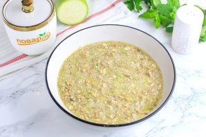 Печенье из кабачков с овсяными хлопьями Печенье из кабачков с овсяными хлопьями