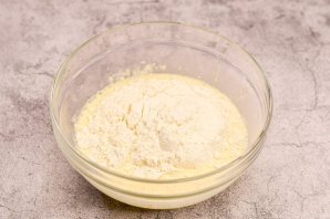 Блины с вишней в сметанном креме Блины с вишней в сметанном креме