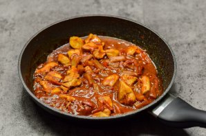 Курица по-пекински с ананасами Курица по-пекински с ананасами