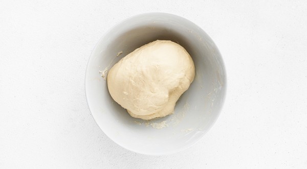 Хачапури лодочка по-аджарски с яйцом, пошаговый рецепт с фото на 1858 ккал Хачапури лодочка по-аджарски с яйцом, пошаговый рецепт с фото на 1858 ккал