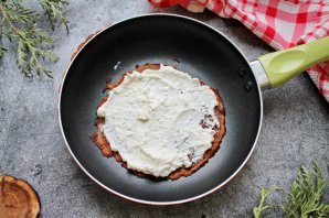 Шоколадные блины с творожной начинкой Шоколадные блины с творожной начинкой