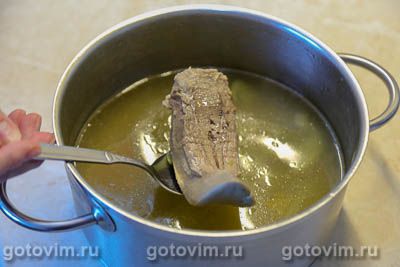 Рулетики из свиного языка с творожным сыром и вялеными помидорами Рулетики из свиного языка с творожным сыром и вялеными помидорами