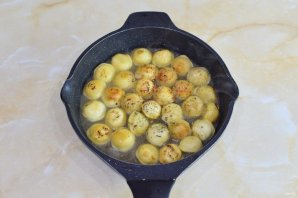 Пельмени жареные на растительном масле Пельмени жареные на растительном масле