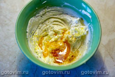 Рулетики из свиного языка с творожным сыром и вялеными помидорами Рулетики из свиного языка с творожным сыром и вялеными помидорами