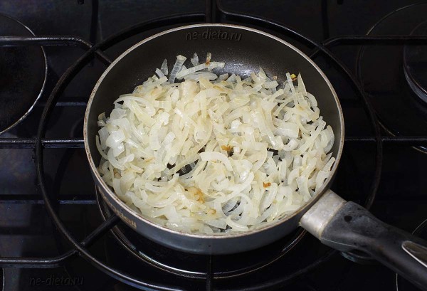 Гуляш из свинины Гуляш из свинины