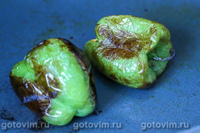 Рулетики из перца в беконе