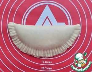 Кутабы с творогом и тунцом Кутабы с творогом и тунцом