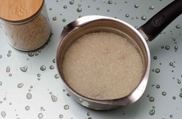 Рис с яйцом и соевым соусом