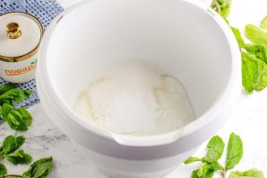 Вишневый бисквитный торт Вишневый бисквитный торт