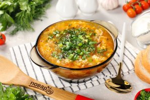 Гречневый суп на бульоне с яйцом Гречневый суп на бульоне с яйцом