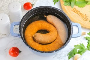 Домашняя варено-копченая колбаса Домашняя варено-копченая колбаса