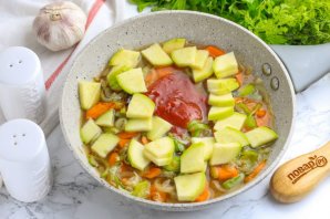 Язычки ягненка в овощном соусе Язычки ягненка в овощном соусе