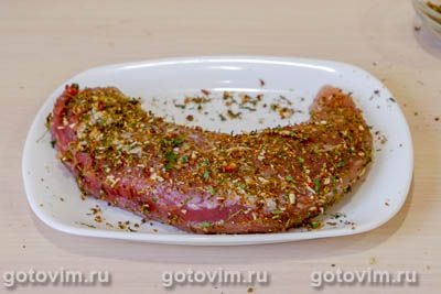 Сыровяленая свиная вырезка Сыровяленая свиная вырезка