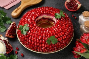 Салат "Гранатовый браслет" с говядиной Салат "Гранатовый браслет" с говядиной