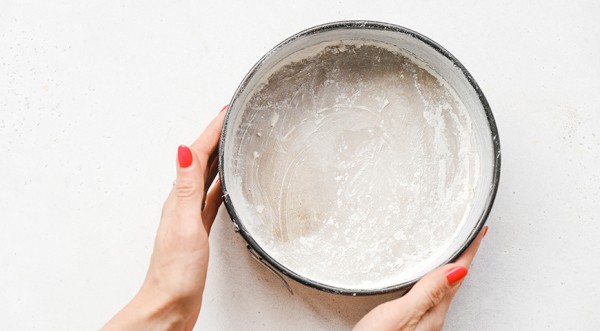 Песочный пирог с ягодами и сметанной заливкой, пошаговый рецепт с фото на 354 ккал