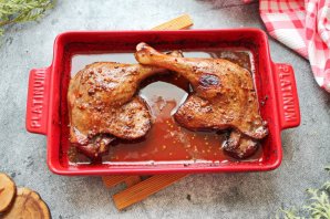 Утка в гранатовом соусе "Наршараб" Утка в гранатовом соусе "Наршараб"