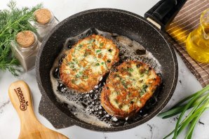 Гренки с зеленью и сыром Гренки с зеленью и сыром