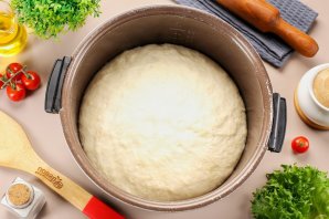 Дрожжевое тесто в мультиварке Дрожжевое тесто в мультиварке