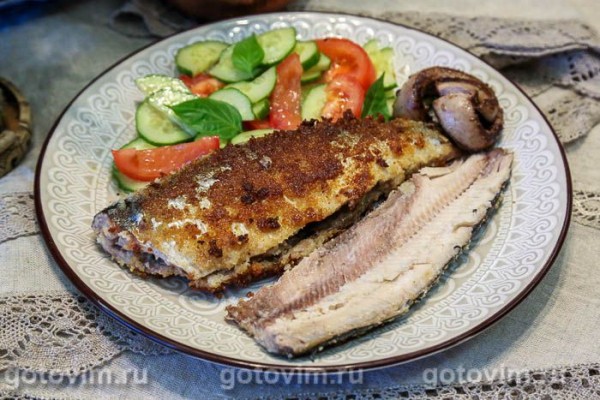 Жареная сельдь в сухарях Жареная сельдь в сухарях