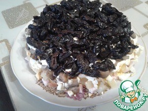 Салат "Ананасы под шубой" Салат "Ананасы под шубой"