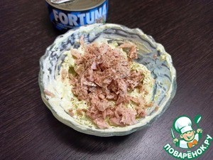 Тосты с авокадо-тунцовым паштетом и креветками Тосты с авокадо-тунцовым паштетом и креветками