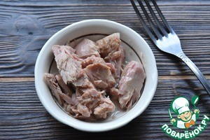 Закусочные орешки с тунцом и рикоттой