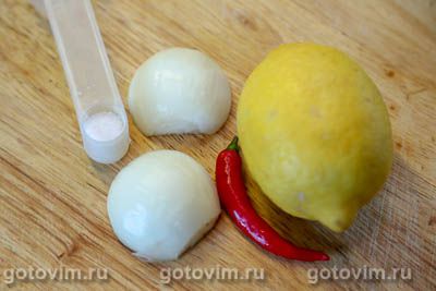 Маринад для свинины с луком, лимоном и перцем чили Маринад для свинины с луком, лимоном и перцем чили