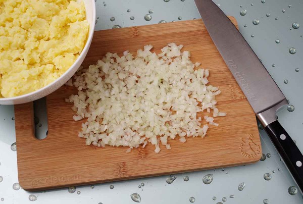 Картофельные котлеты с яйцом Картофельные котлеты с яйцом