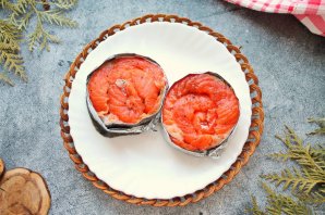 Медальоны из форели Медальоны из форели