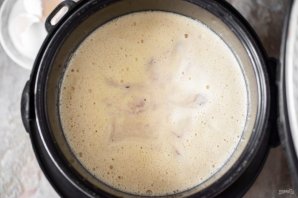 Манник с вишней в мультиварке Манник с вишней в мультиварке