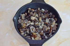 Печень в горшочках по-русски Печень в горшочках по-русски