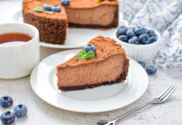 Шоколадный чизкейк с творожным сыром Шоколадный чизкейк с творожным сыром