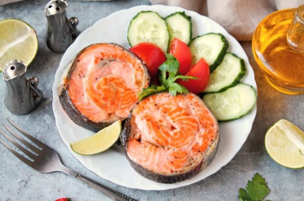 Медальоны из форели Медальоны из форели