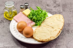 Пита с яйцом Пита с яйцом