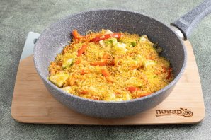 Булгур с кабачками, сладким перцем и фасолью Булгур с кабачками, сладким перцем и фасолью