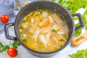 Уха из брюшек семги с пшеном Уха из брюшек семги с пшеном