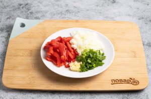 Салат из фасоли по-болгарски Салат из фасоли по-болгарски