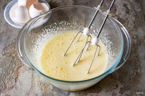 Манник с вишней в мультиварке Манник с вишней в мультиварке